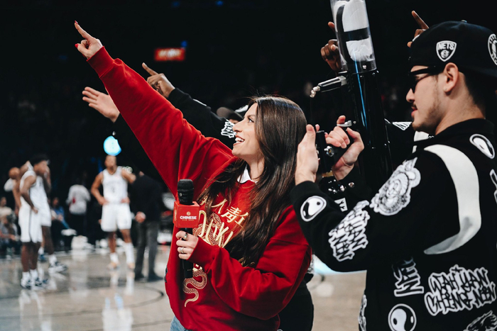 孔帕尼：逆转困境的精神很重要，迪亚斯总能在混乱中创造可能（孔帕尼：逆风翻盘靠精神，迪亚斯总能乱中生机）