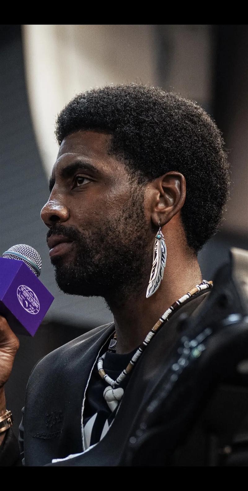 26岁巴西中场天才闪耀意甲，良心价仅4000万欧，4大豪门抢疯了（26岁巴西中场爆红意甲，标价仅4000万欧，四大豪门竞相争夺）